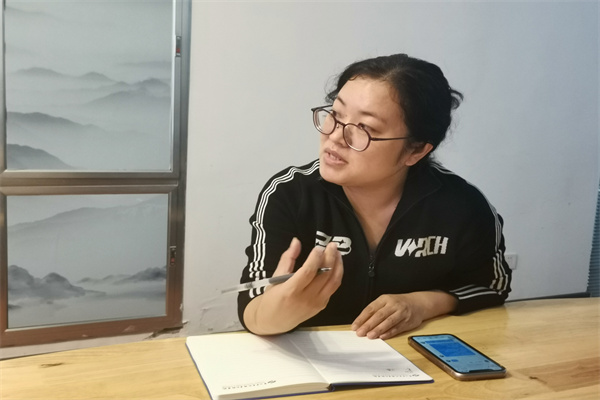 3 王晓红老师发言交流.jpg
