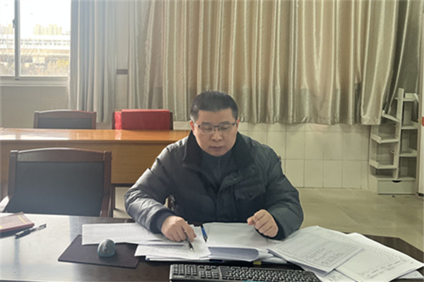 支委会杨志豪发言_副本.jpg