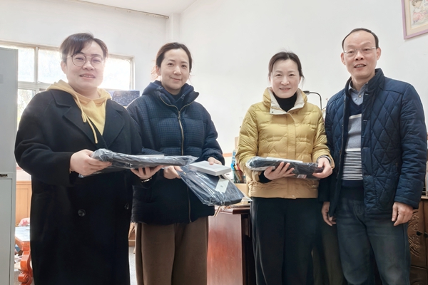 A32A0CCD9741E319212972C0D97EB297_副本.jpg