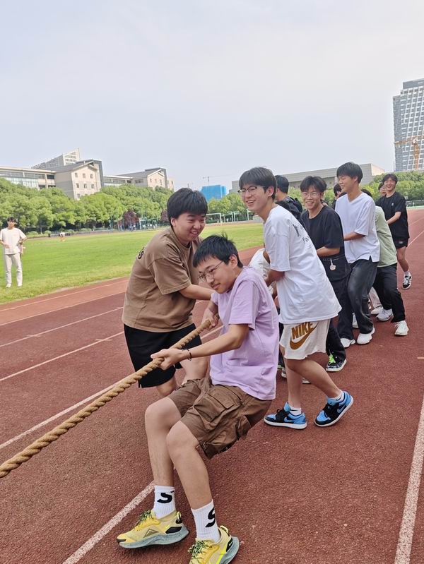 拔河.jpg